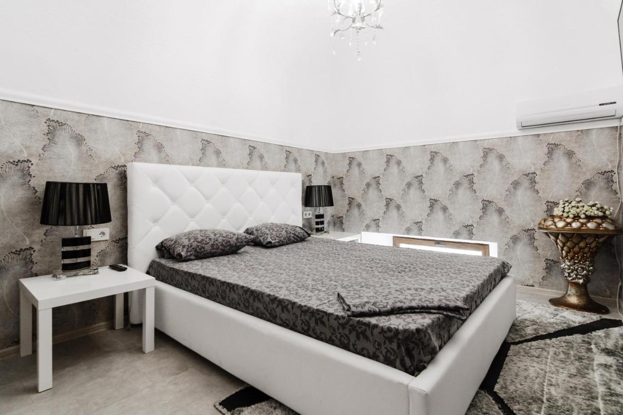 Katerynynska Street 3-Bedrooms Apartment Odessa Ngoại thất bức ảnh